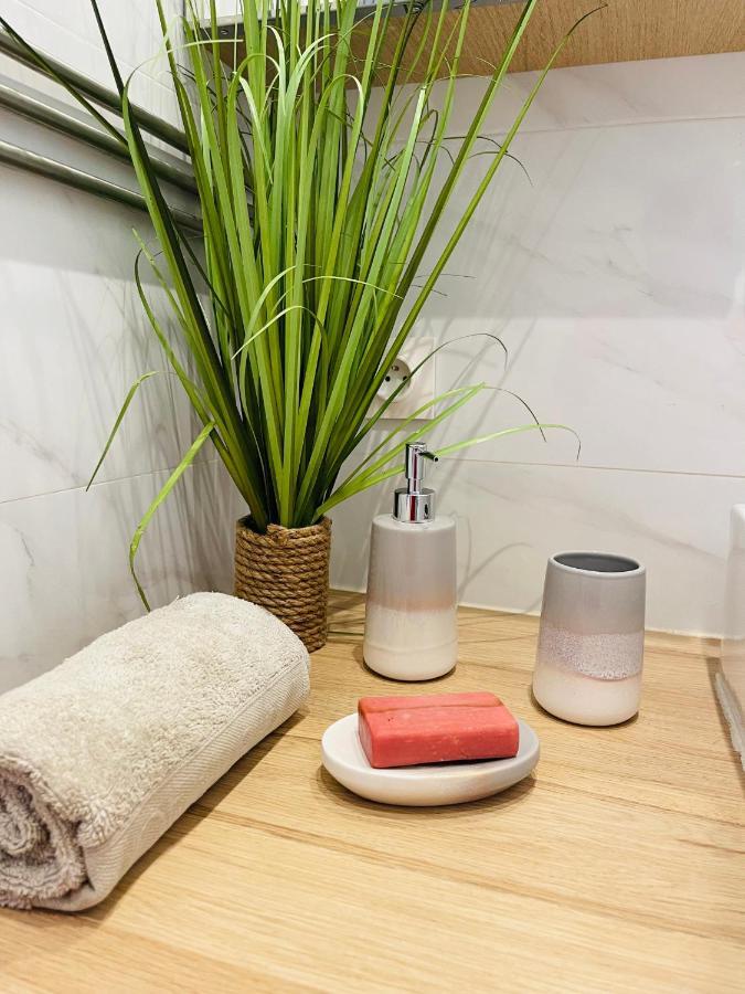 Le Nid Douillet De Patricia Apartment Paris Exterior photo