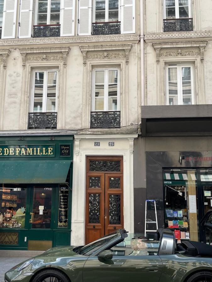Le Nid Douillet De Patricia Apartment Paris Exterior photo